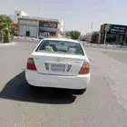 تويوتا  راولا. 2005. .