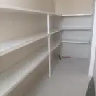 مطابخ المنيوم شبابيك ابواب زجاج وجميع انواع الصيانه