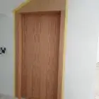 أبواب خشب وجميع انواع الديكورات