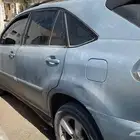 للبيع جيب لكزس RX330 تشليح او قطع غيار المكينه مخبطه