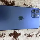 ايفون 12برو نسبت البطارية 80والجوال نظيف فيه خدش عند اسماعه