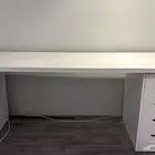 طاولة مكتبيه او طاولة بي سي جديده