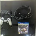 جهاز بلايستيشن 4 (PS4).