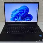 لابتوب hp i3 نظيف مع شاحن أصلي