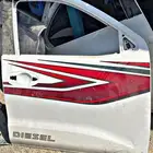 باب امامي يمين نيسان نافارا 2022