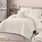 لحافات سرير