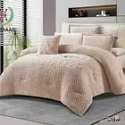 مفارش مخمل نفرين فخمة