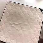 اثاث مرتب سرير