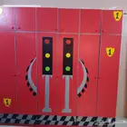 دولاب اطفال نظيف وقطعه مطبخ