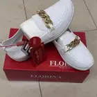 حذاء جديده من فلورينا