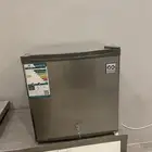 ثلاجة للبيع