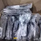 ملاعق وشوك وسكاكين