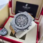 ساعات شنط