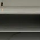 طاولة تلفزيون
