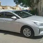 السلام عليكم اي نفر يبغى سواق كلم