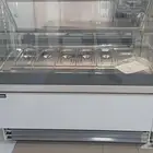 ثلاجة ايسكريم
