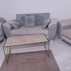 كنب فاخر للبيع مستعجل والبيع على السوم والجاد ما نقصر معه