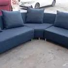 كنب صالة المعيشة