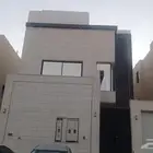 للبيع دور اول بحي الرمال مخطط مسك البيع 730الف