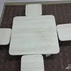 طاولات مع ثنتين