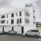 شقة سكنية للإيجار بالقرب من جامع سيد الشهداء التحلية