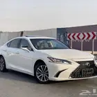 لكزس 300 هايبرد - 2023 - خليجي - متواجدة بالامارات