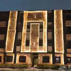 للبيع عماره في حي العارض