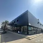 للايجار معارض ومكاتب اداريه بحي المرسلات