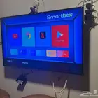 اثنين شاشة للبيع وحده اسمارت تشتغل بالنت والثانيه عاديه