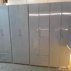 دولاب ملابس جاهز للبيع لتواصل