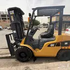 رافعات للايجار رافعة
