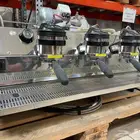 ماكينة قهوة لامرزوكوا استرادا 3 جروب la Marzocco Strada 3
