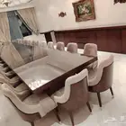 طاولات طعام تفصيل حسب الطلب بالمقاس واللون