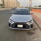 سياره تويوتا يارس 2023 نظيفه مره منوه المستخدم