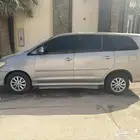 تويوتا انوفا 2015 باسم واحد من الوكالة ماشي 450 الف للبيع