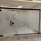 زجاج سكوريت وجهات زجاج سيكريت مكاتب زجاج تفصيل ابواب سيكوريت