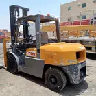 ائجار رافعه شوكية فوركلفت للايجار جميع انواع الرافعات