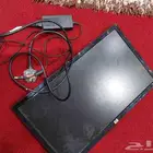 شاشة تلفزيون وكمبيوتر