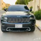 جيب جراند شيروكي اوفر لاند 2017 بحالة ممتازة