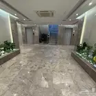 شقه 5 غرف جديده للايجار حي الصفا