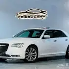 كرايزلر 2017 V6 اكزاكتيف C300 بحاله ممتازه ماشاء الله