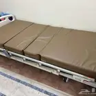 سرير طبي استخدام أقل من شهر