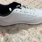 حذاء تومي هيلفيجر