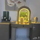 طاولة ملكة شبكة