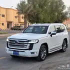 تويوتا لاندكروزر VXR 2022