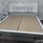سرير مع دروج