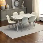 طاولات طعام
