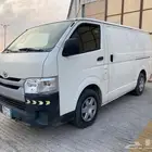 تويوتا هايس للإيجار