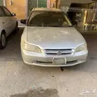 للبيع هوندا اكورد قطع