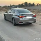 للبيع لكزس 2020